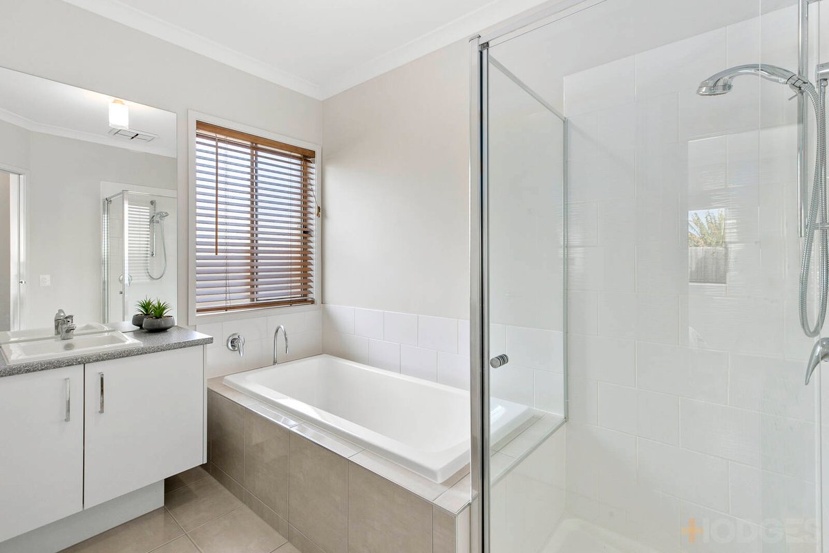 10 Amicus Street Ocean Grove - Residential for sale