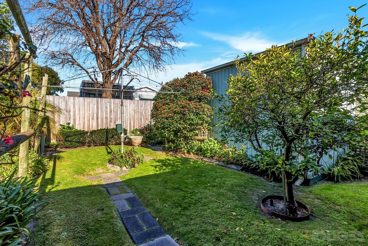 10 Anderson Court Mentone - Residential for sale