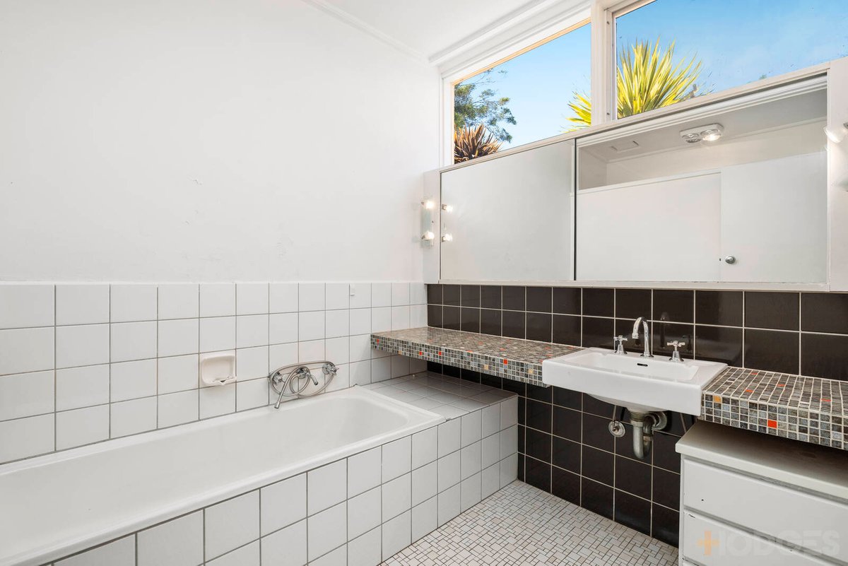10 Bellaire Court Beaumaris - Residential for sale