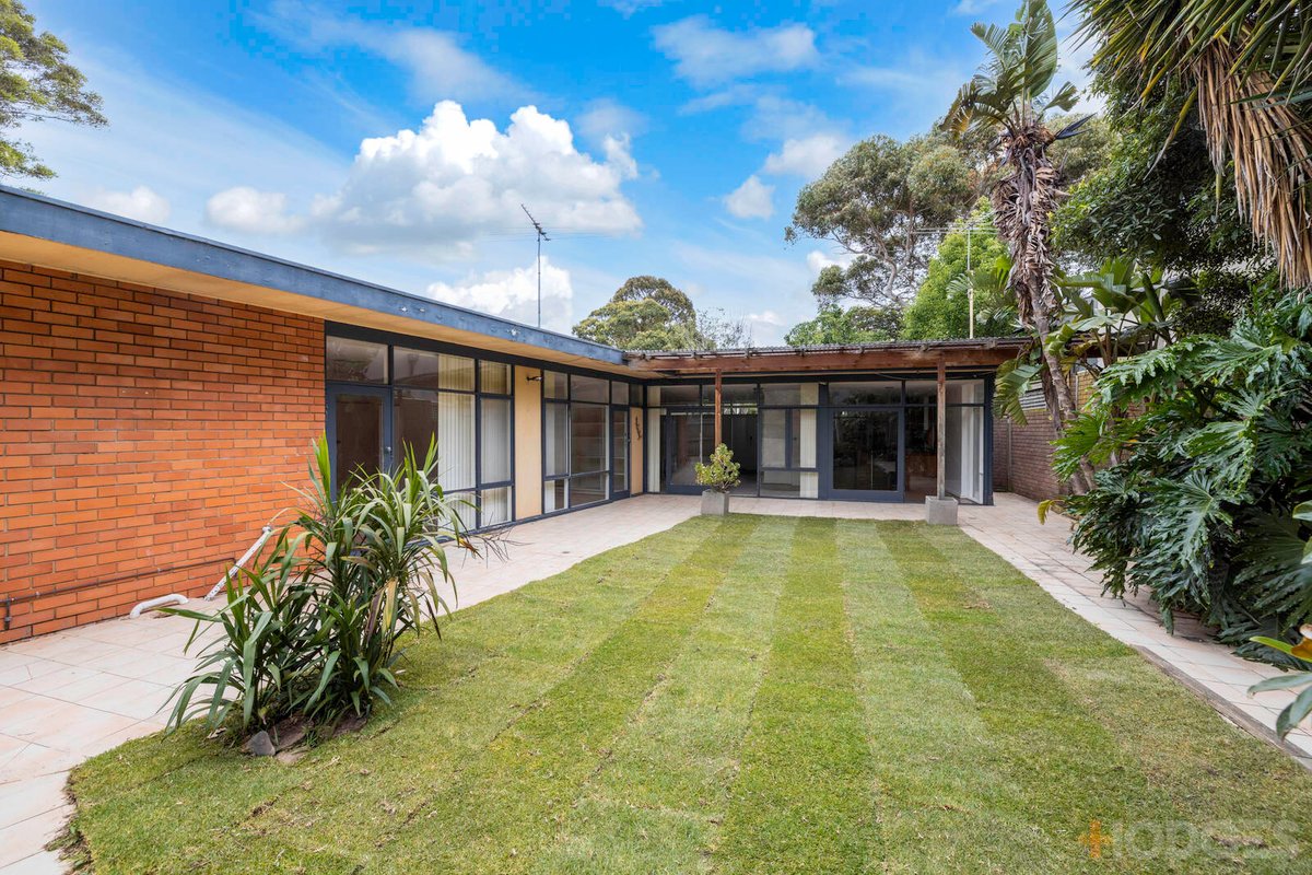 10 Bellaire Court Beaumaris - Residential for sale