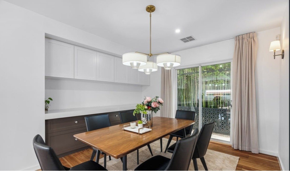 10 Carlyle Street Ashwood - Residential for lease