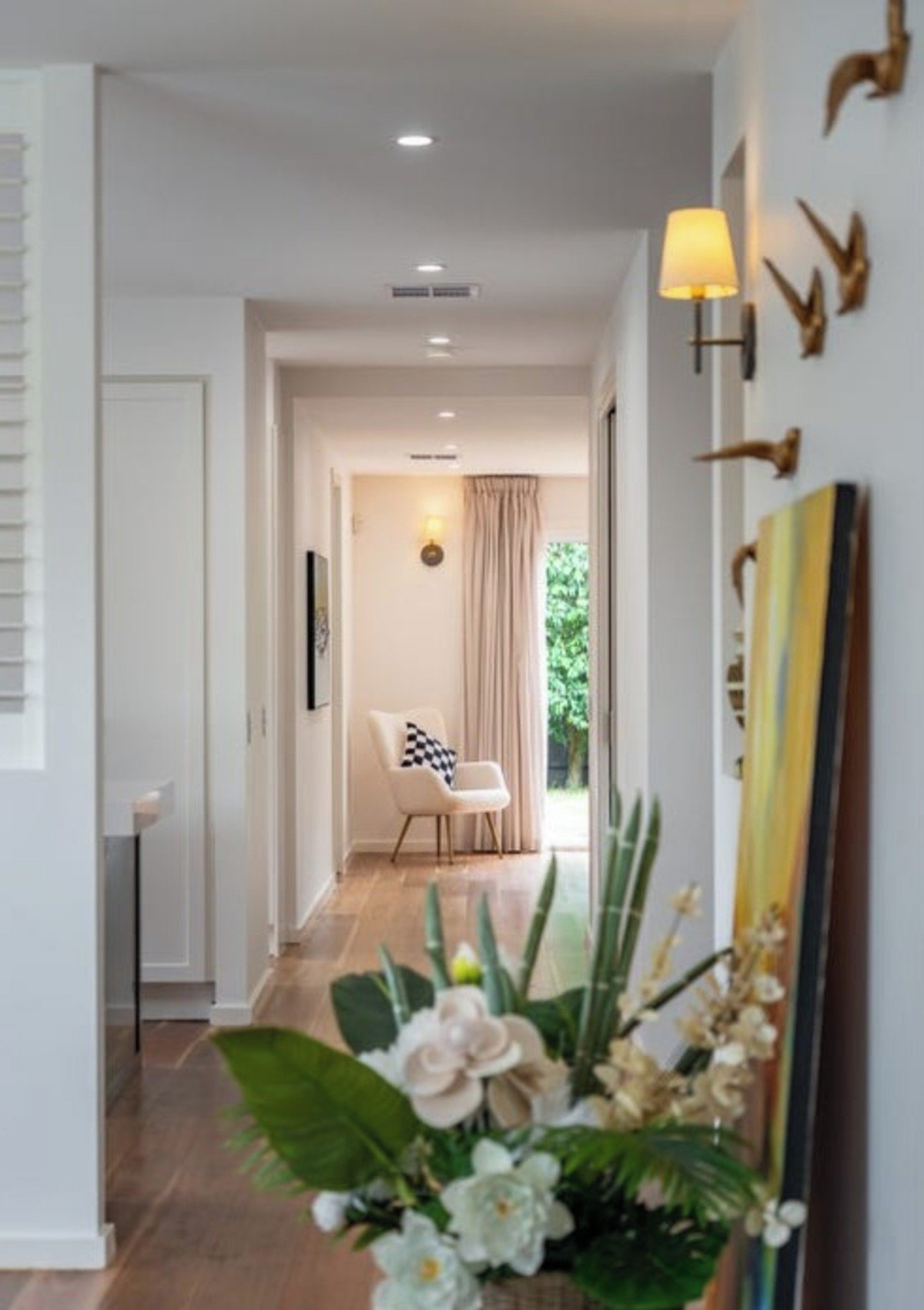 10 Carlyle Street Ashwood - Residential for lease