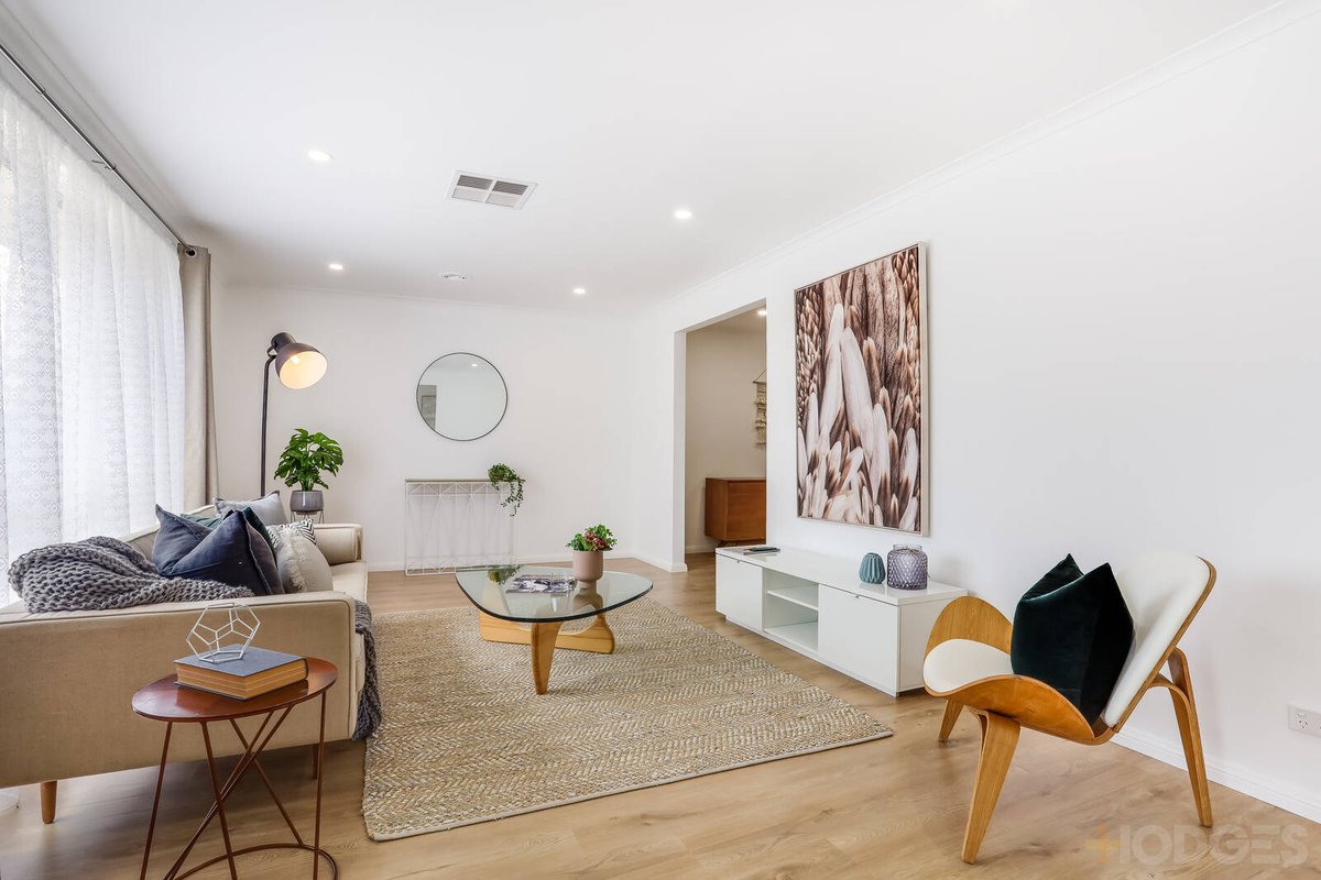 10 Coolabah Crescent Hoppers Crossing - Residential for sale