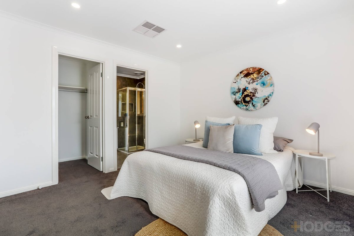 10 Coolabah Crescent Hoppers Crossing - Residential for sale