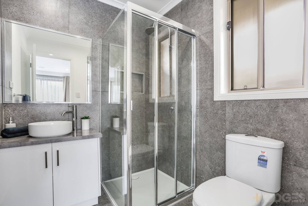 10 Coolabah Crescent Hoppers Crossing - Residential for sale