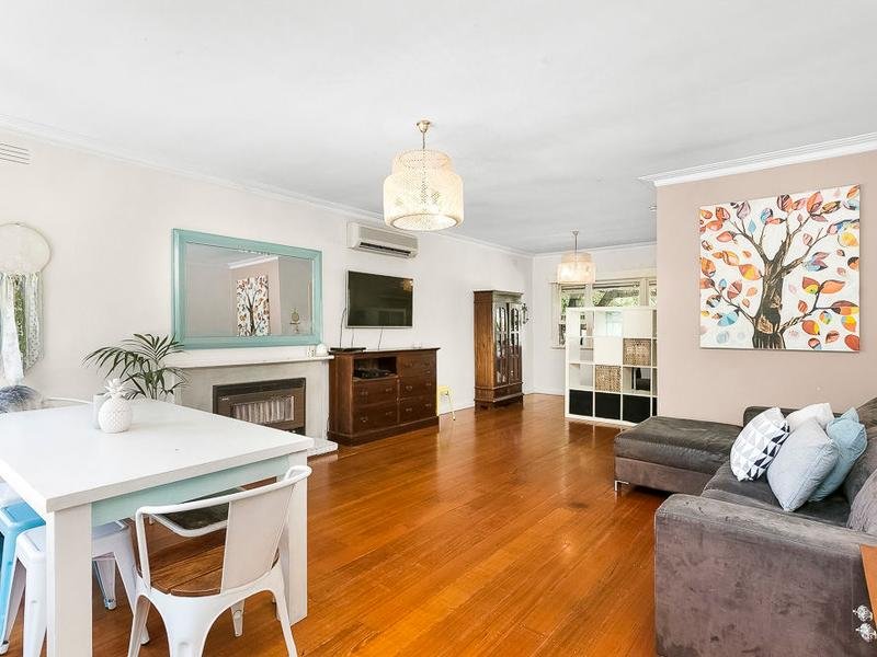 10 Cox Street CHELTENHAM - Residential for sale