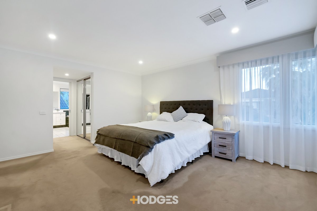 10 Crest Avenue Hampton East - Residential for sale