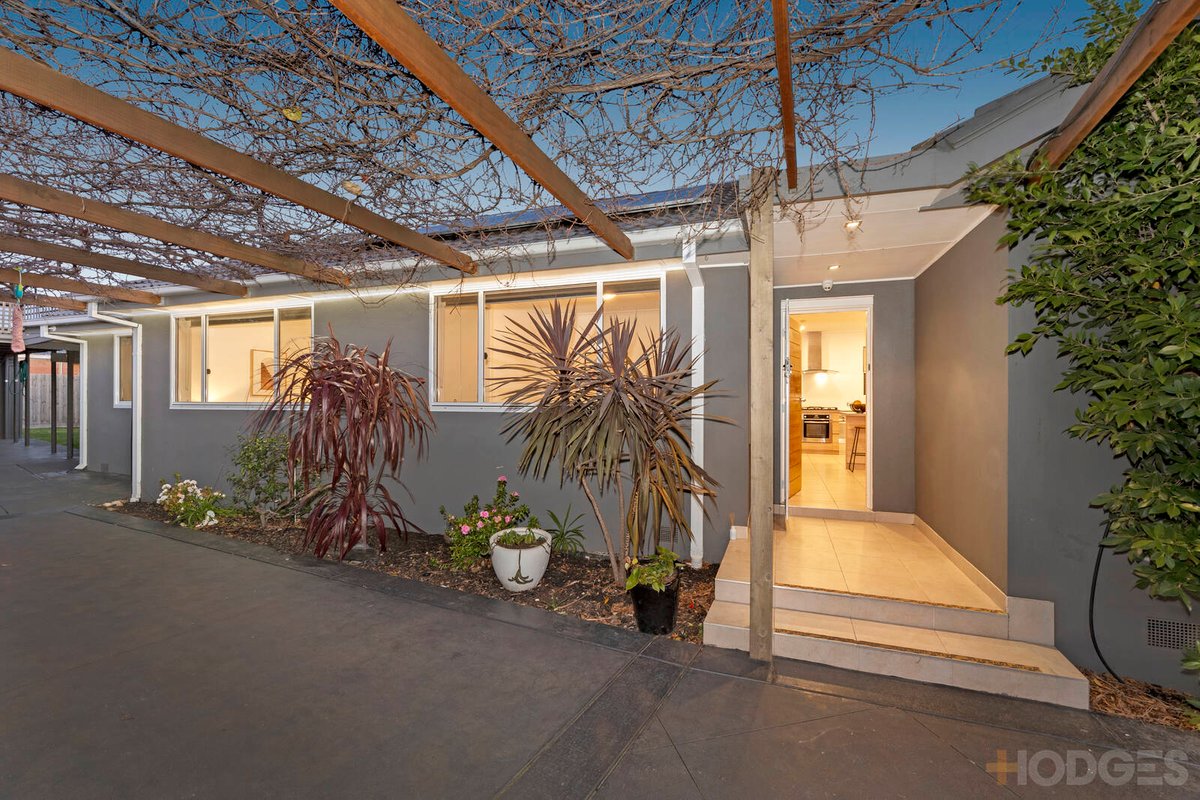 10 Faye Street Moorabbin - Residential for sale