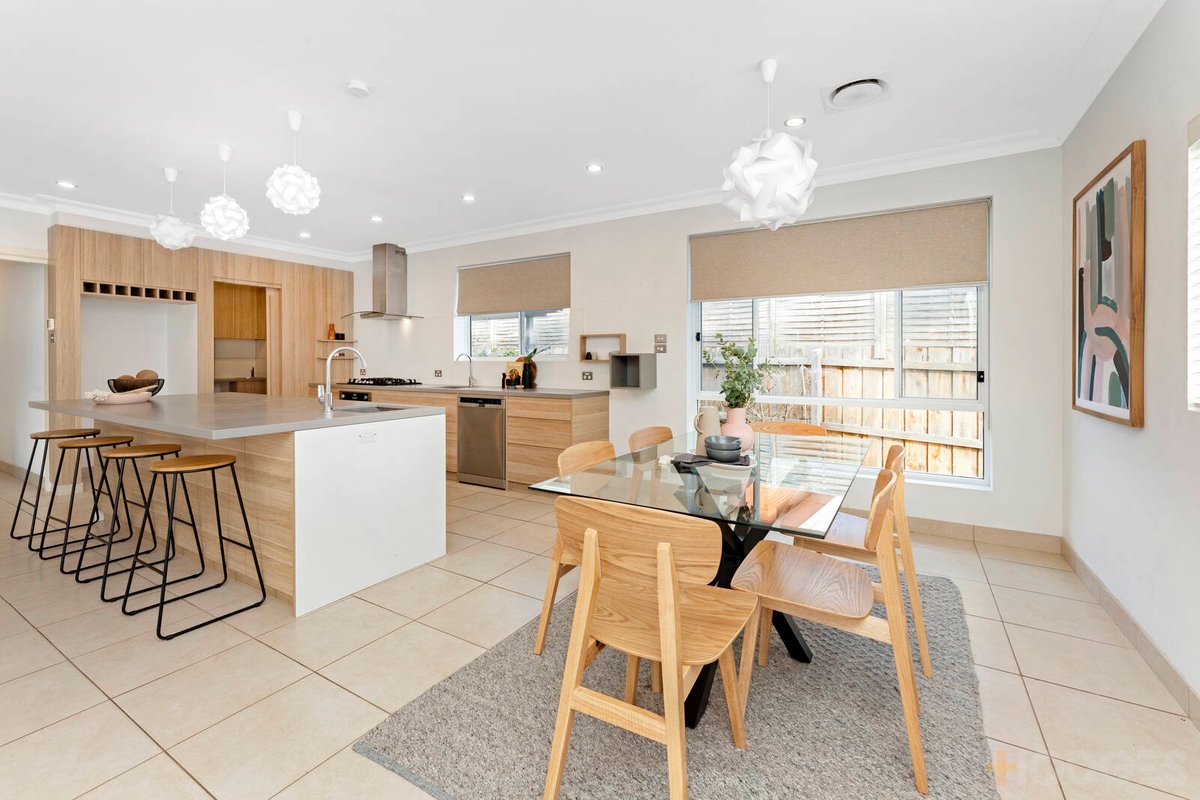 10 Faye Street Moorabbin - Residential for sale