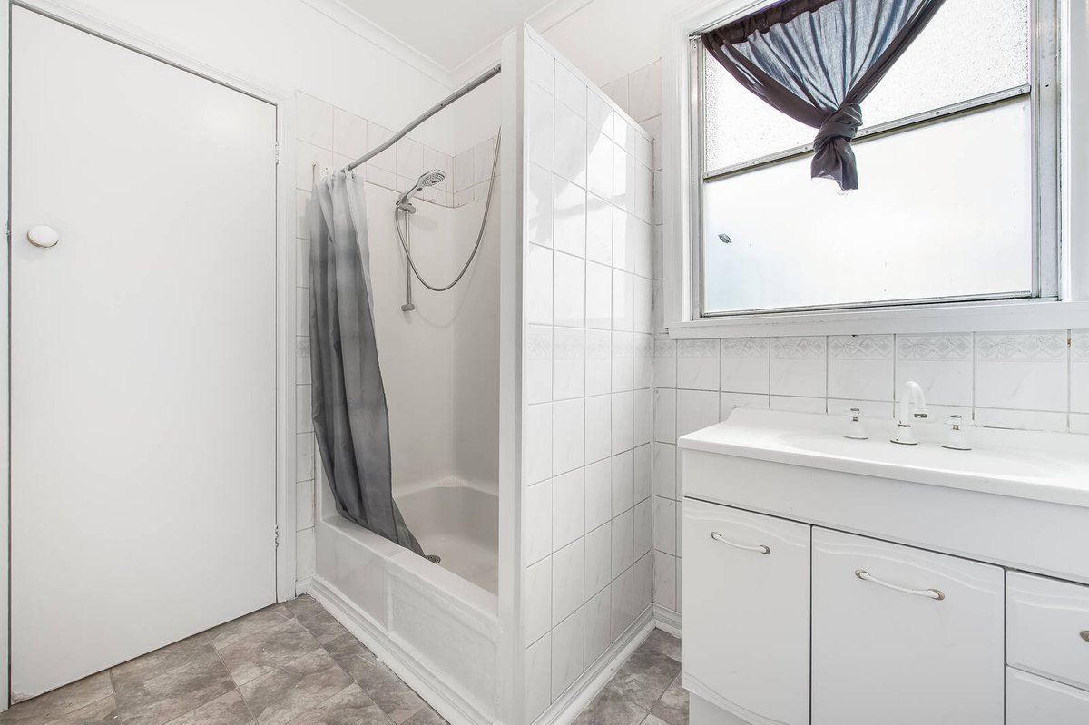 10 Gavan Court Werribee - Residential for sale