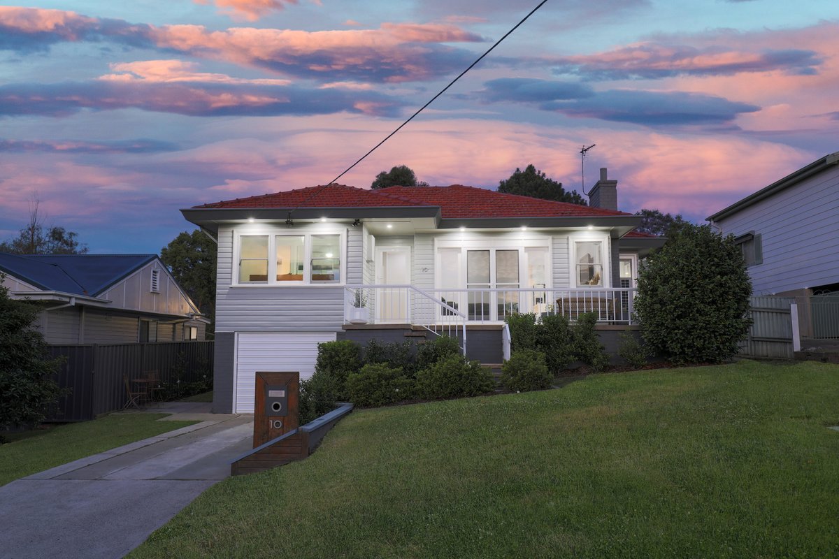 10 Hinder Street, EAST MAITLAND NSW 2323