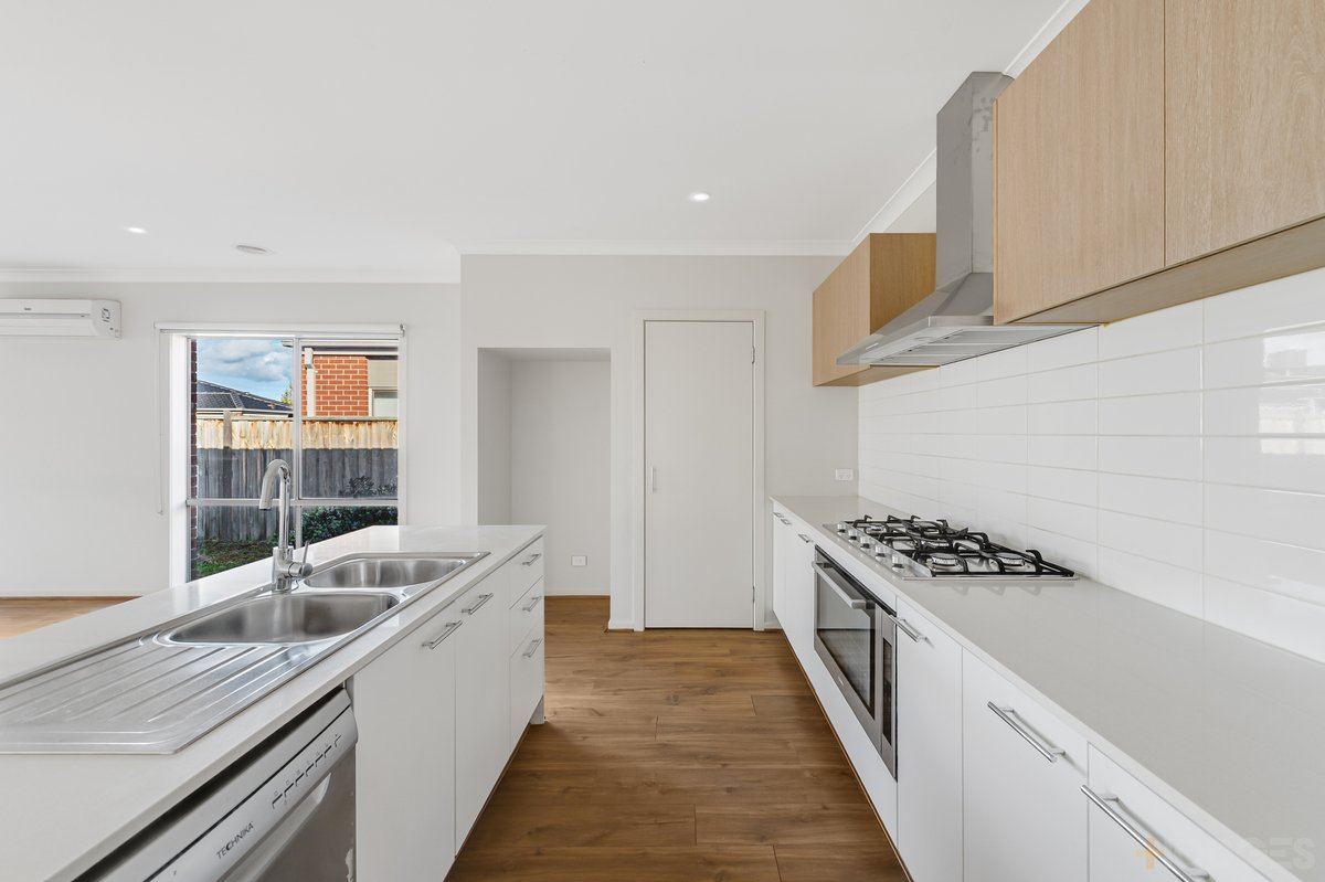10 Jessen Way Wyndham Vale - Residential for sale
