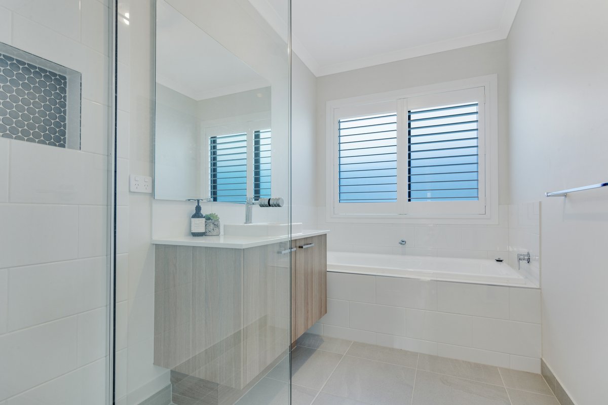 10 Lady Earl Cres  Ocean Grove - Residential for lease