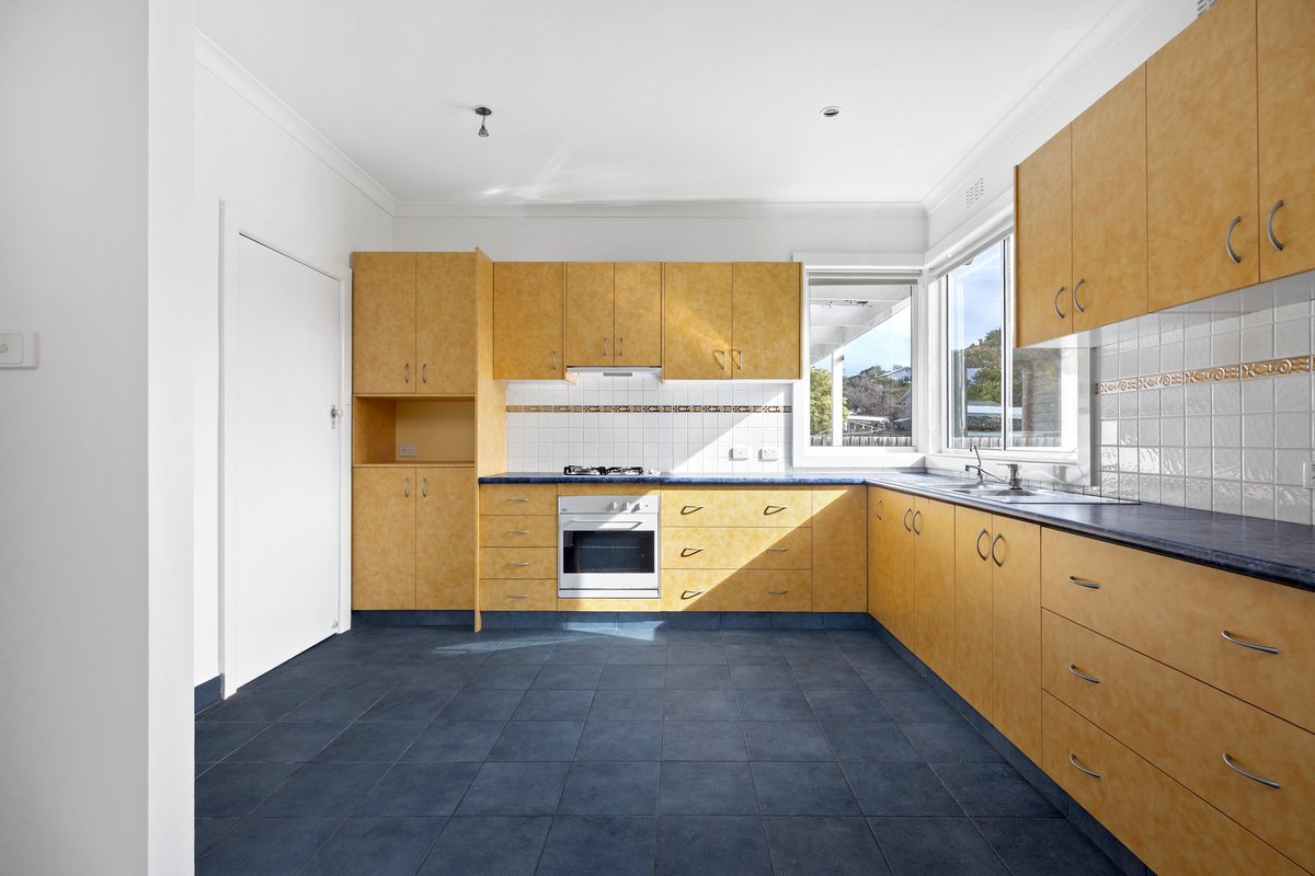10 Loatta Street RYE - Residential for lease