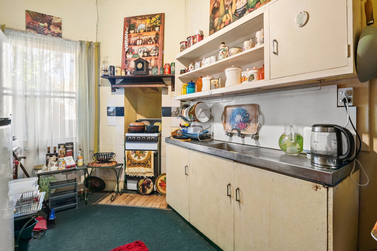 10 Melbourne Street Kilmore - Residential for sale