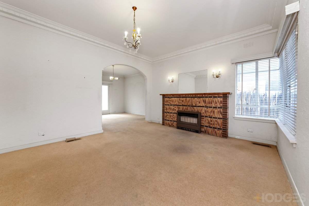 10 Moor Street Bentleigh East - Residential for sale