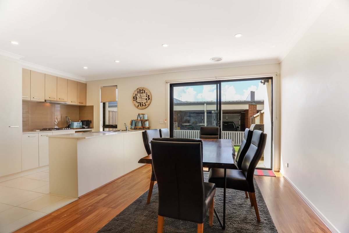 10 Morialta Circuit Werribee - Residential for sale
