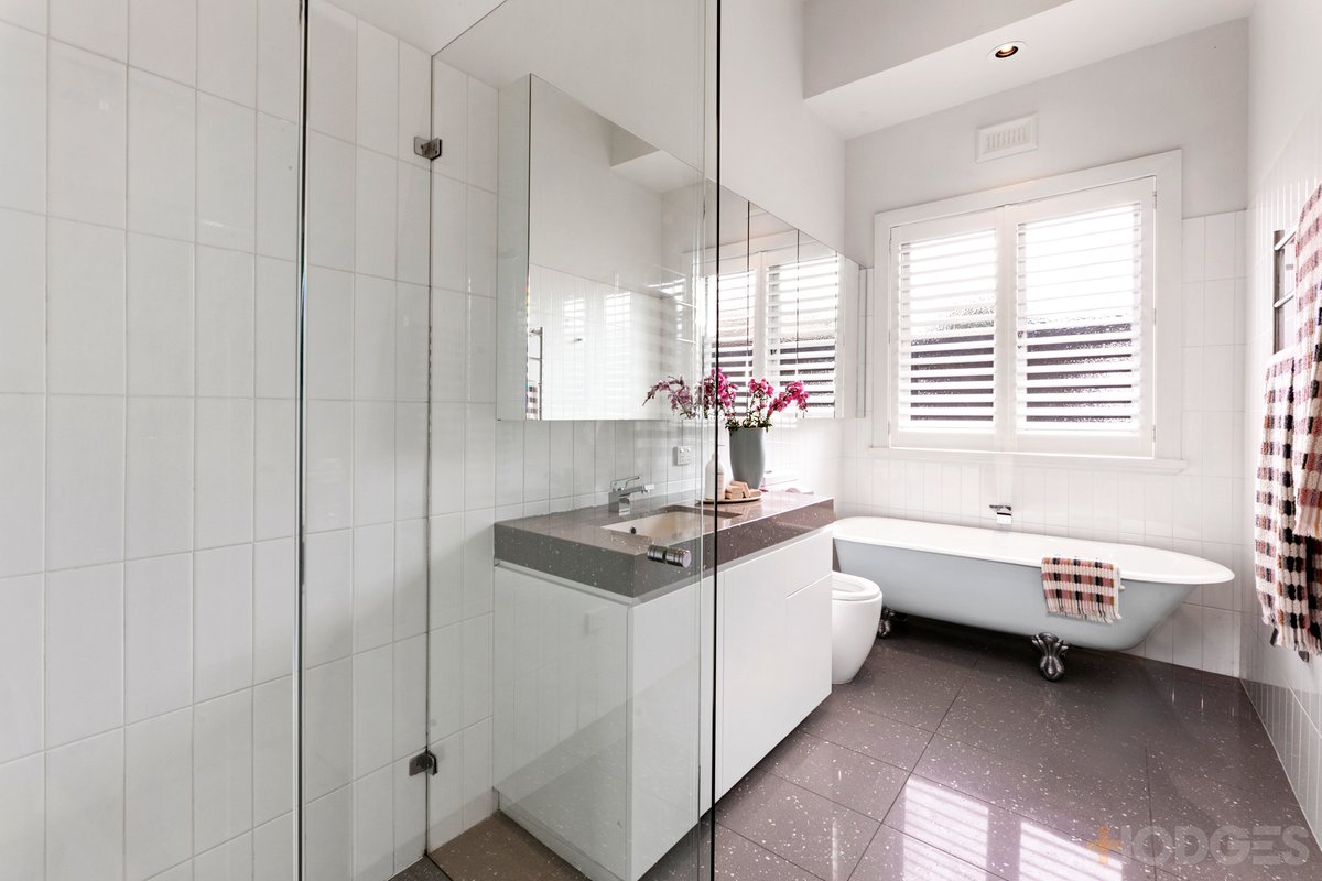 10 Ocean Street Hampton - Residential for sale