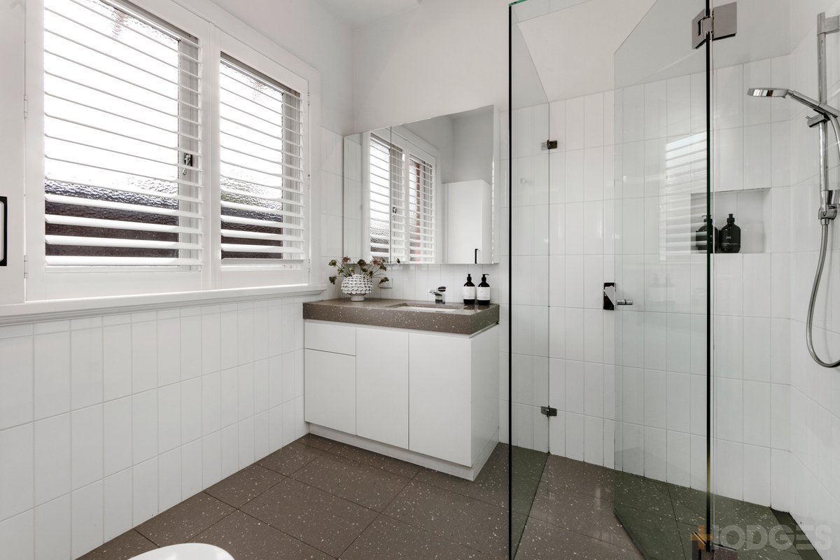 10 Ocean Street Hampton - Residential for sale