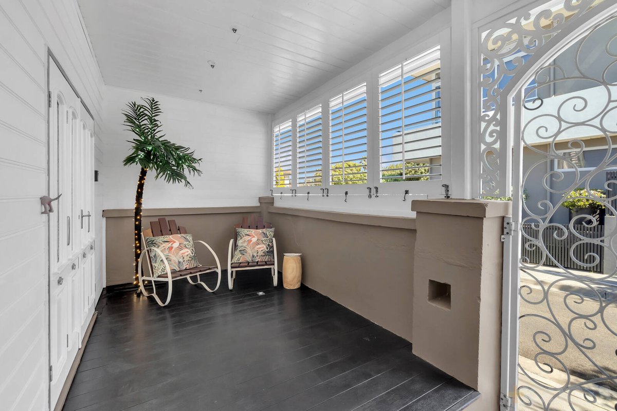 10 Owen Street Mordialloc - Residential for sale