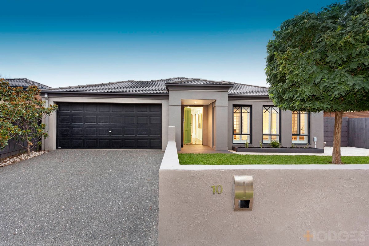 10 Reys Close Mordialloc - Residential for sale