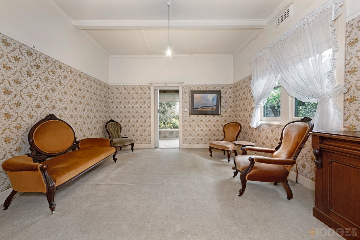 10 Roslyn Street Brighton - Residential for sale