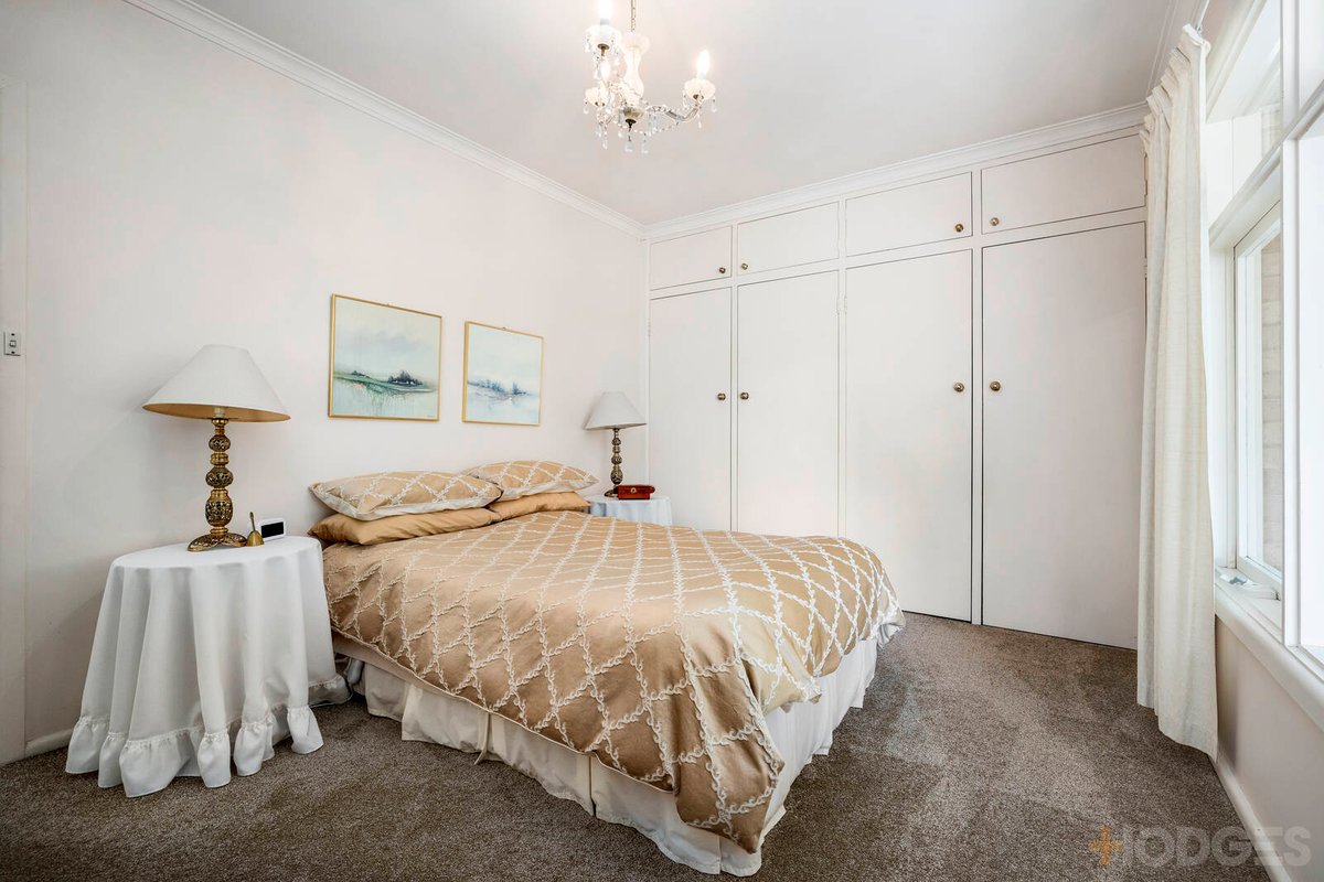 10 Sharan Avenue Mentone - Residential for sale