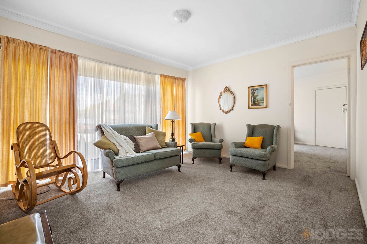 10 Sharan Avenue Mentone - Residential for sale
