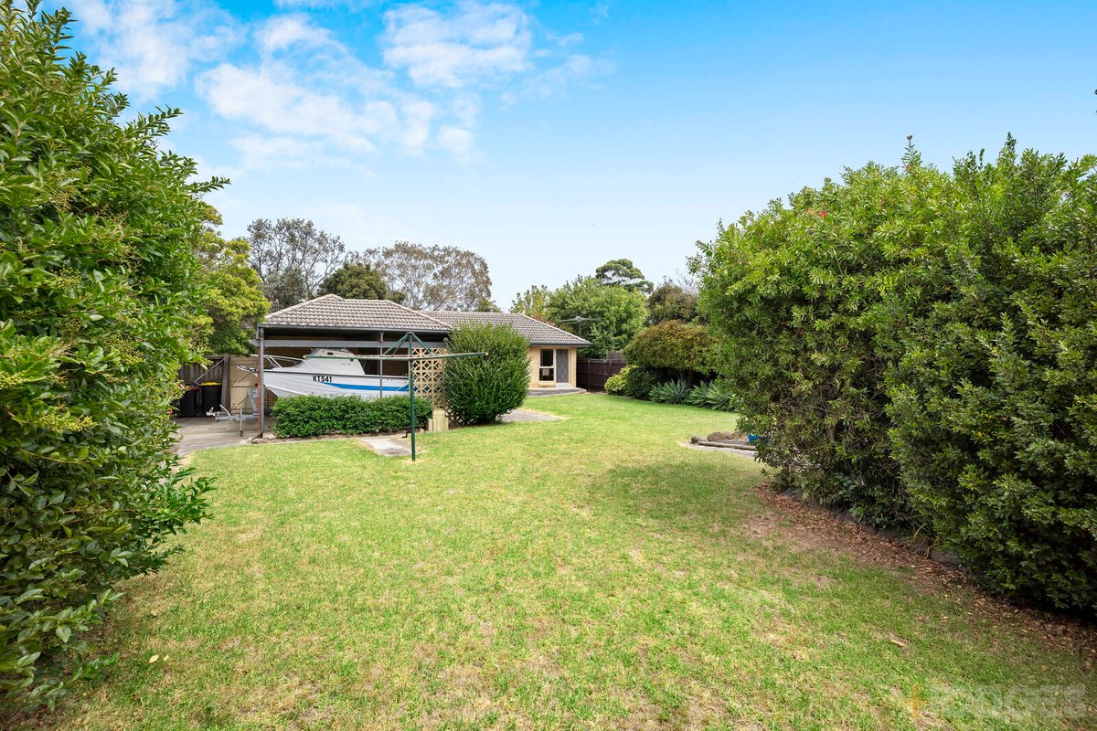 10 Sharan Avenue Mentone - Residential for sale
