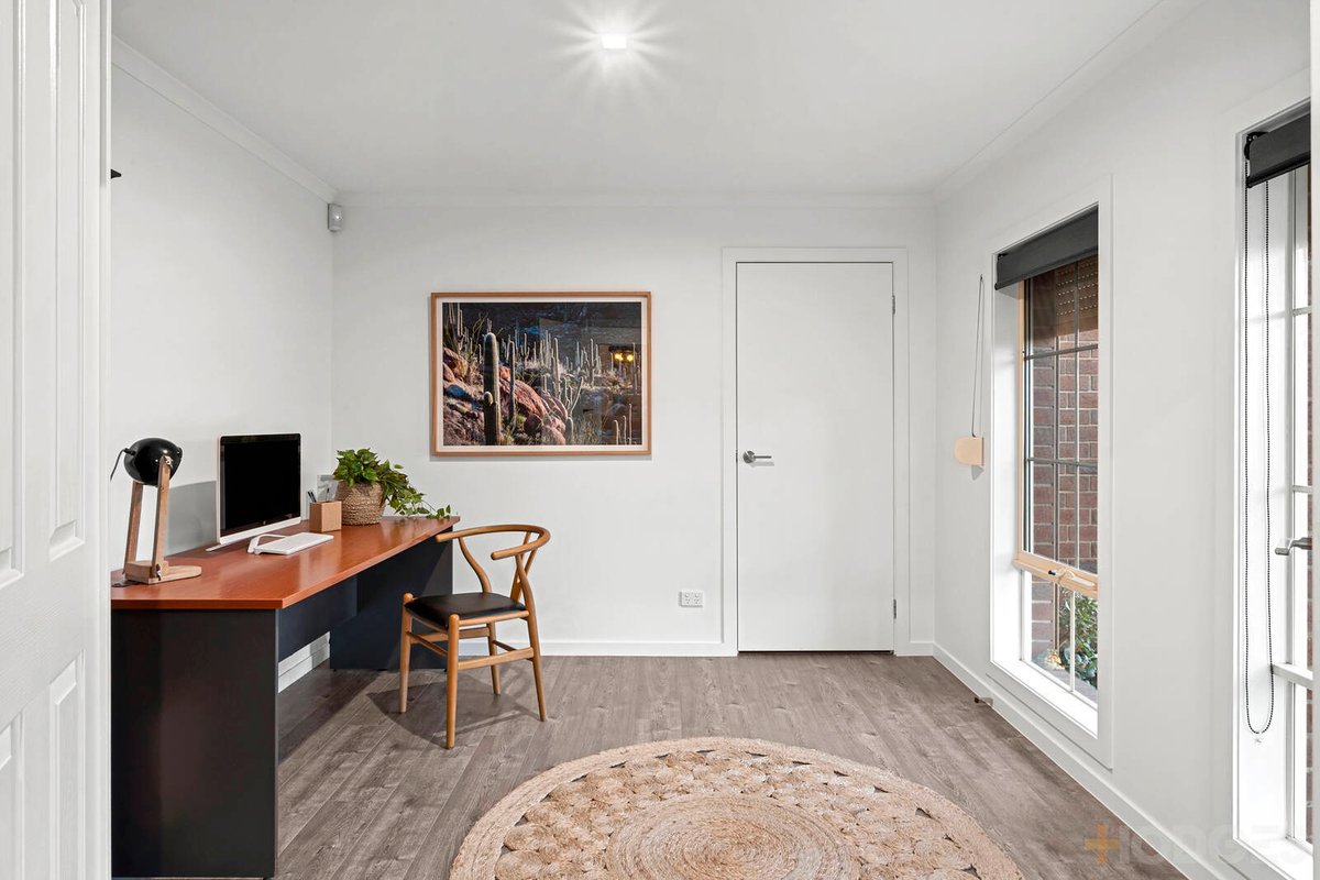 10 Thornton Close Lovely Banks - Residential for sale