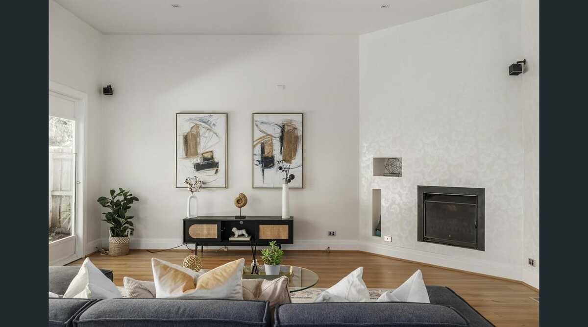 10 Vaucluse Street BRIGHTON - Residential for lease