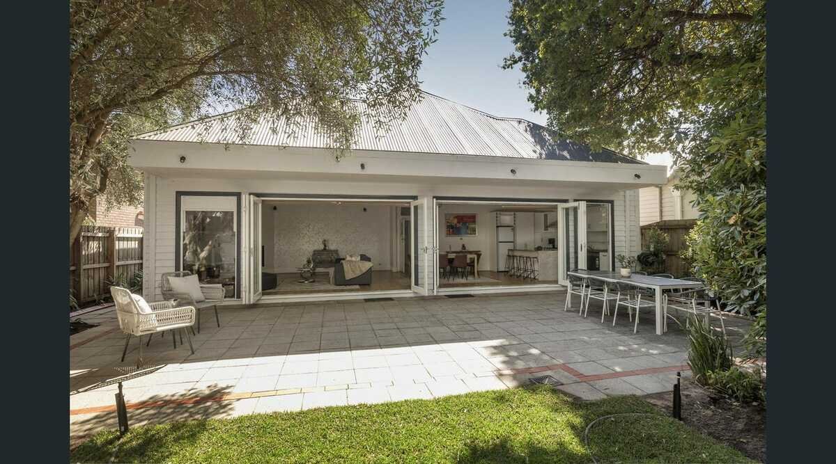 10 Vaucluse Street BRIGHTON - Residential for lease