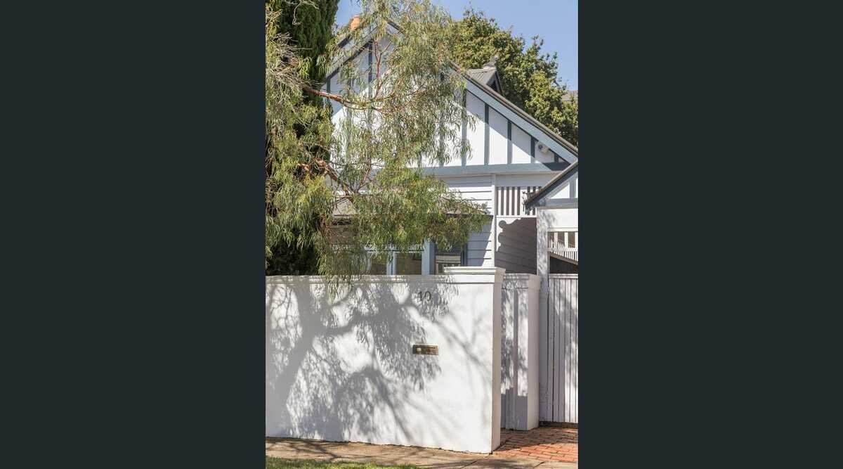 10 Vaucluse Street BRIGHTON - Residential for lease