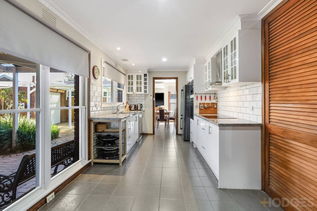 10 Wattle Avenue Werribee - Residential for sale