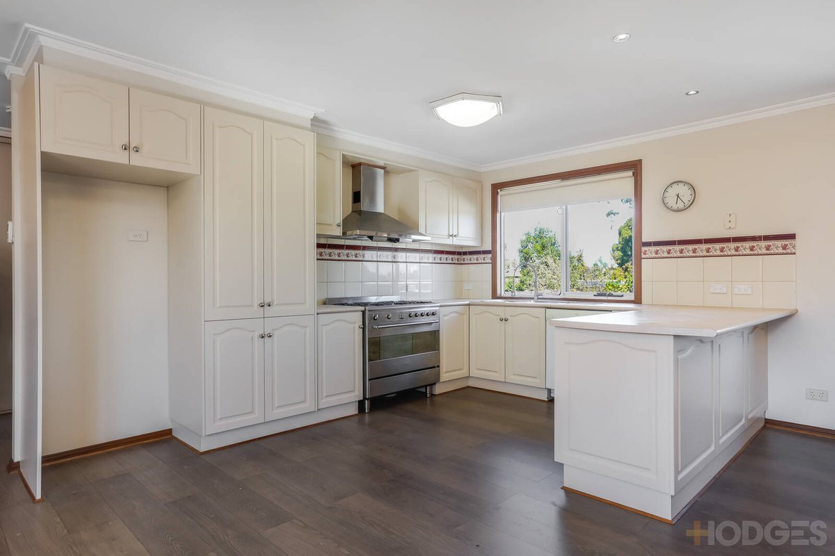 10 Wattle Avenue Werribee - Residential for sale