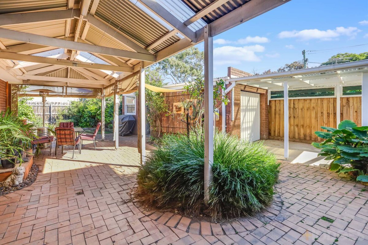10 Wattle Avenue Werribee - Residential for sale