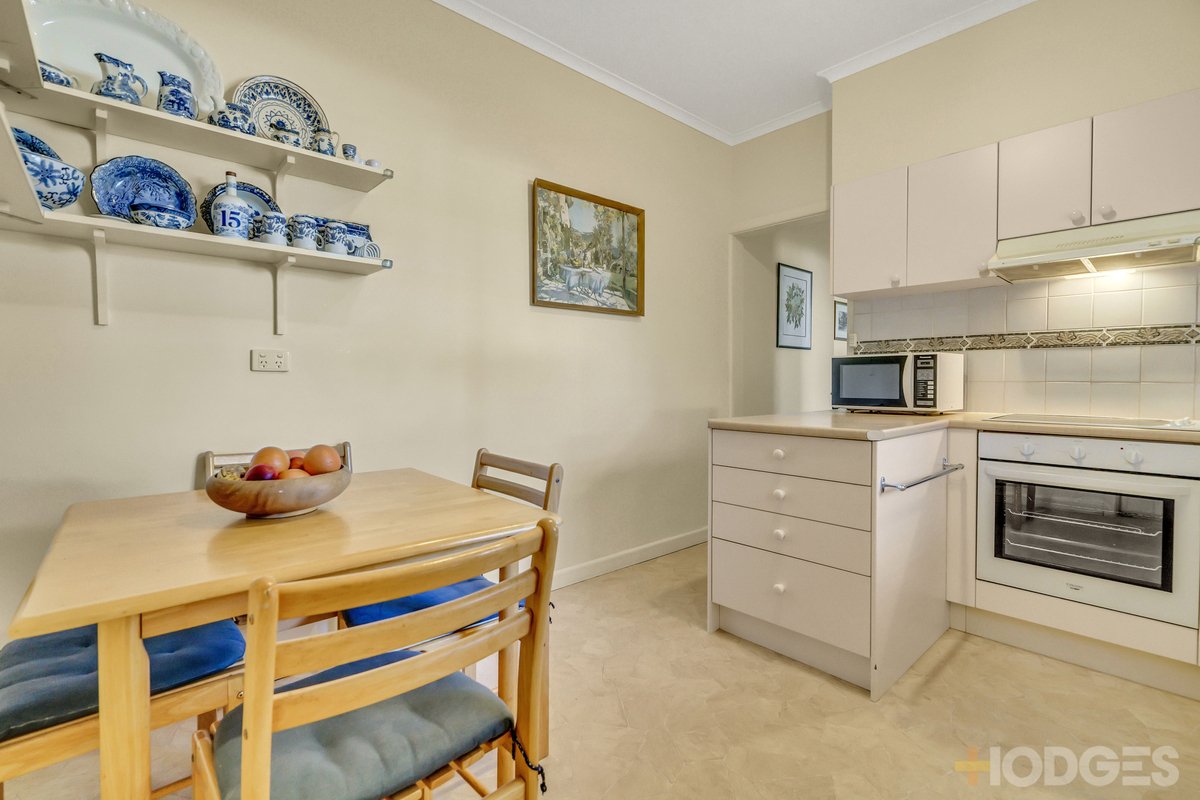 10 / 117 Como Parade East Parkdale - Residential for sale