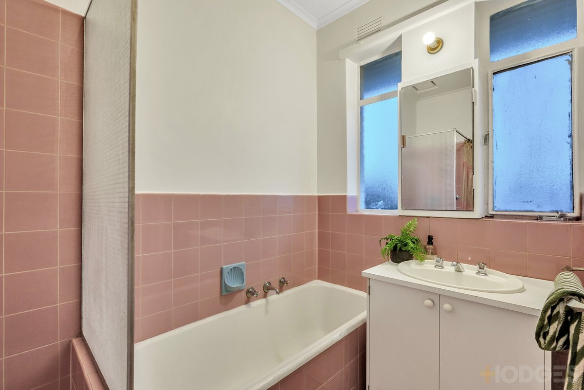10 / 117 Westbury Street Balaclava - Residential for sale