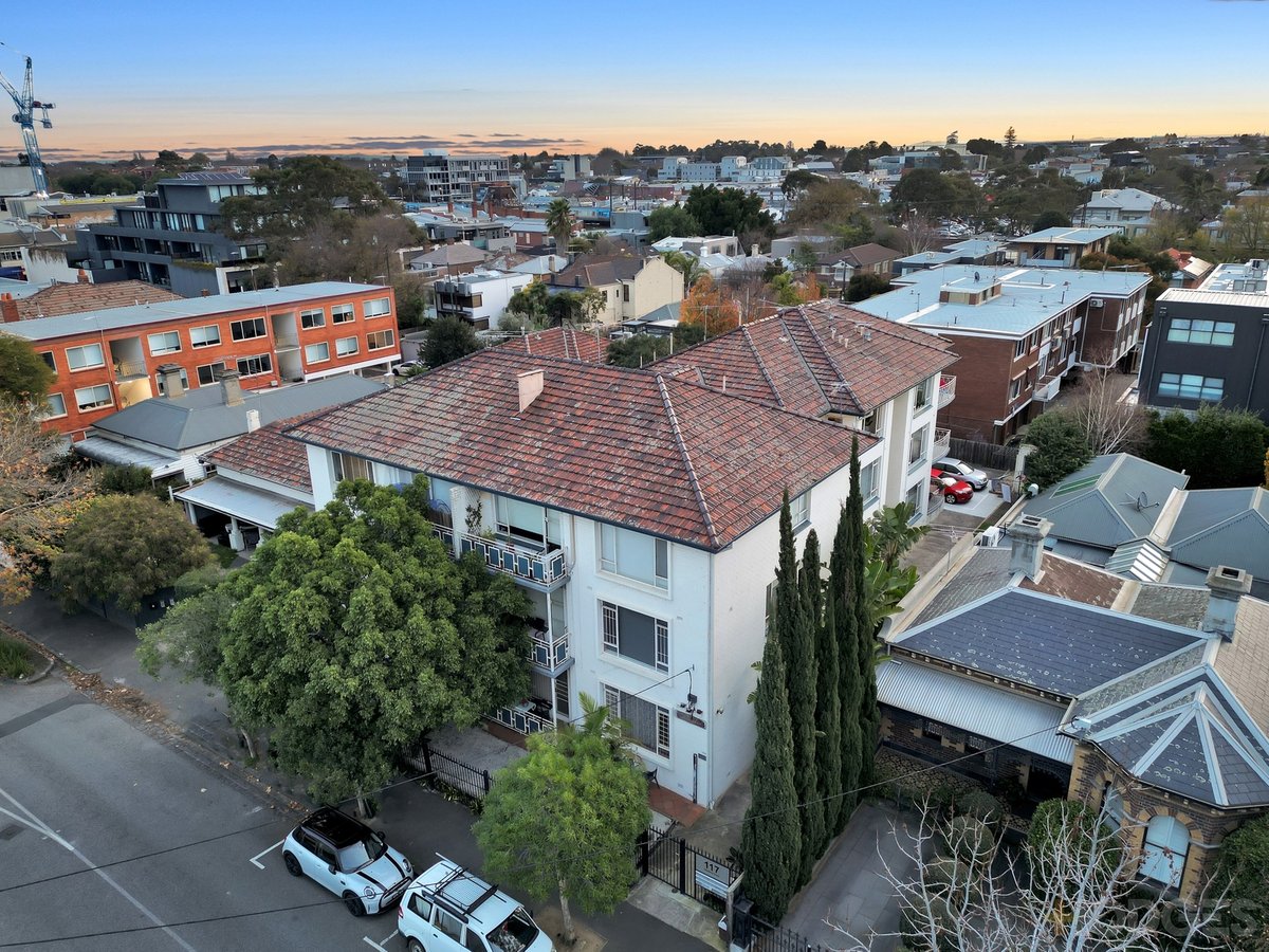 10 / 117 Westbury Street Balaclava - Residential for sale