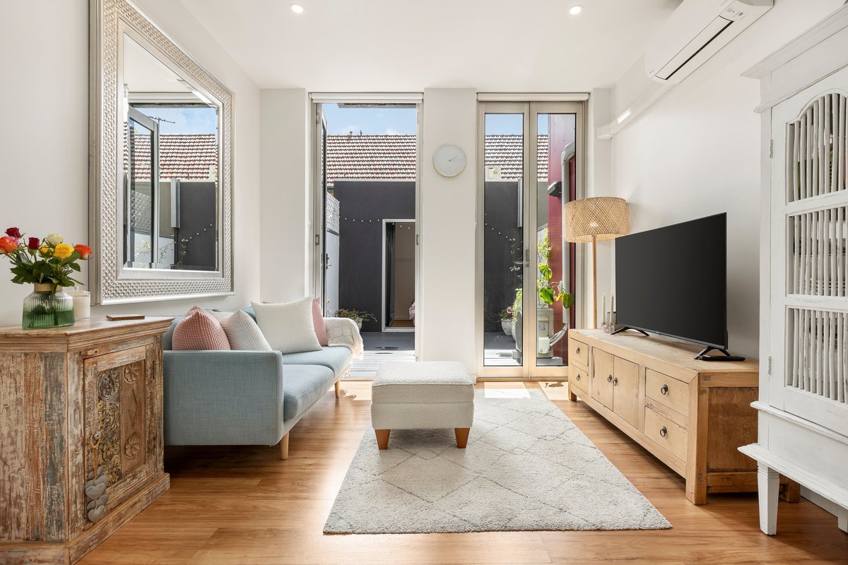 10 / 14 Fitzroy Street St Kilda - Residential for sale