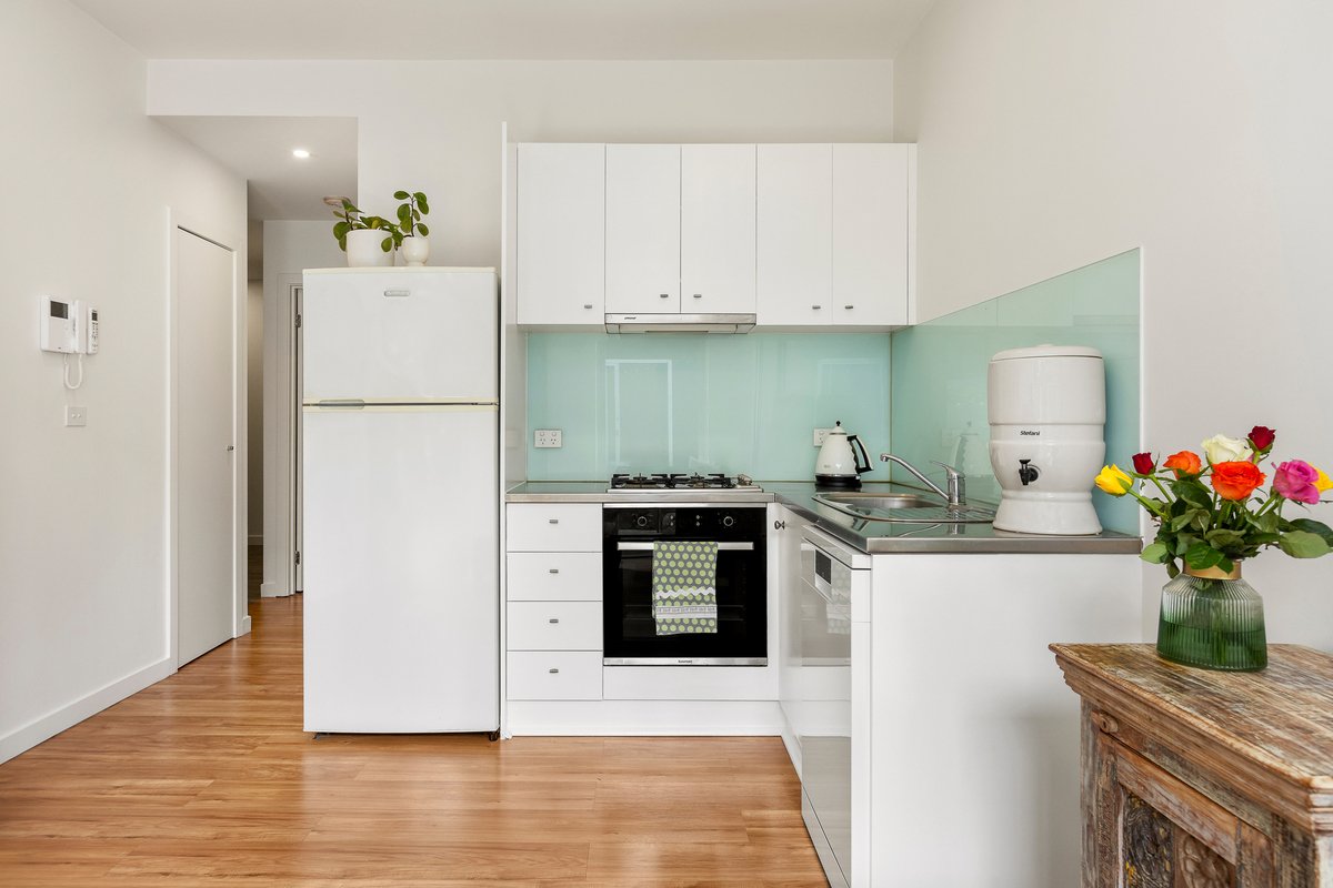 10 / 14 Fitzroy Street St Kilda - Residential for sale