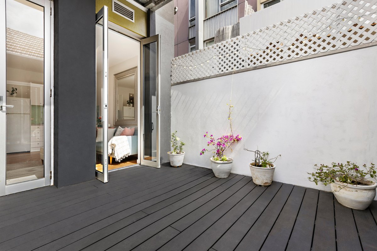 10 / 14 Fitzroy Street St Kilda - Residential for sale