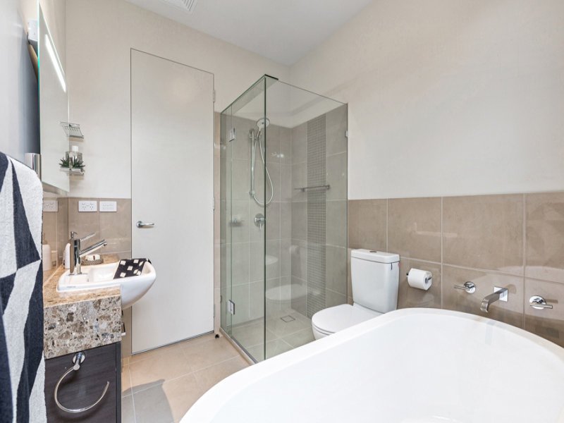 101 / 96 Pilgrim St  SEDDON - Residential for sale