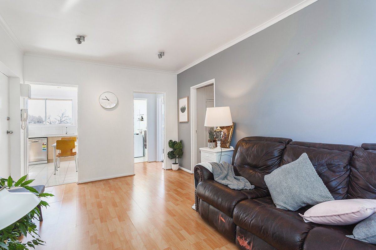 10/21 Bellairs Avenue Seddon - Residential for sale