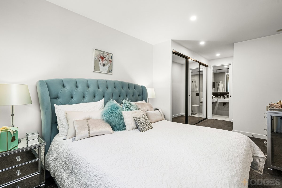 102 / 18 Worthing Road Highett - Residential for sale