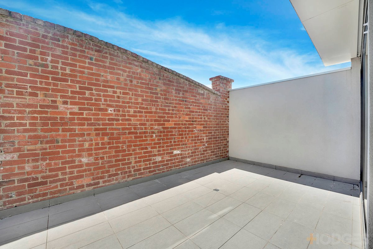 102 / 278 Charman Road Cheltenham - Residential for sale