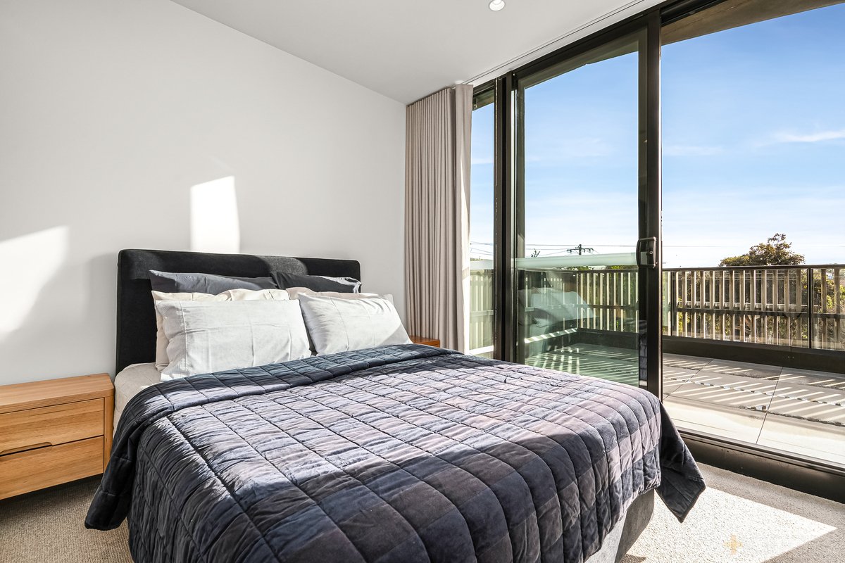 102 / 28 Linacre Road Hampton - Residential for sale
