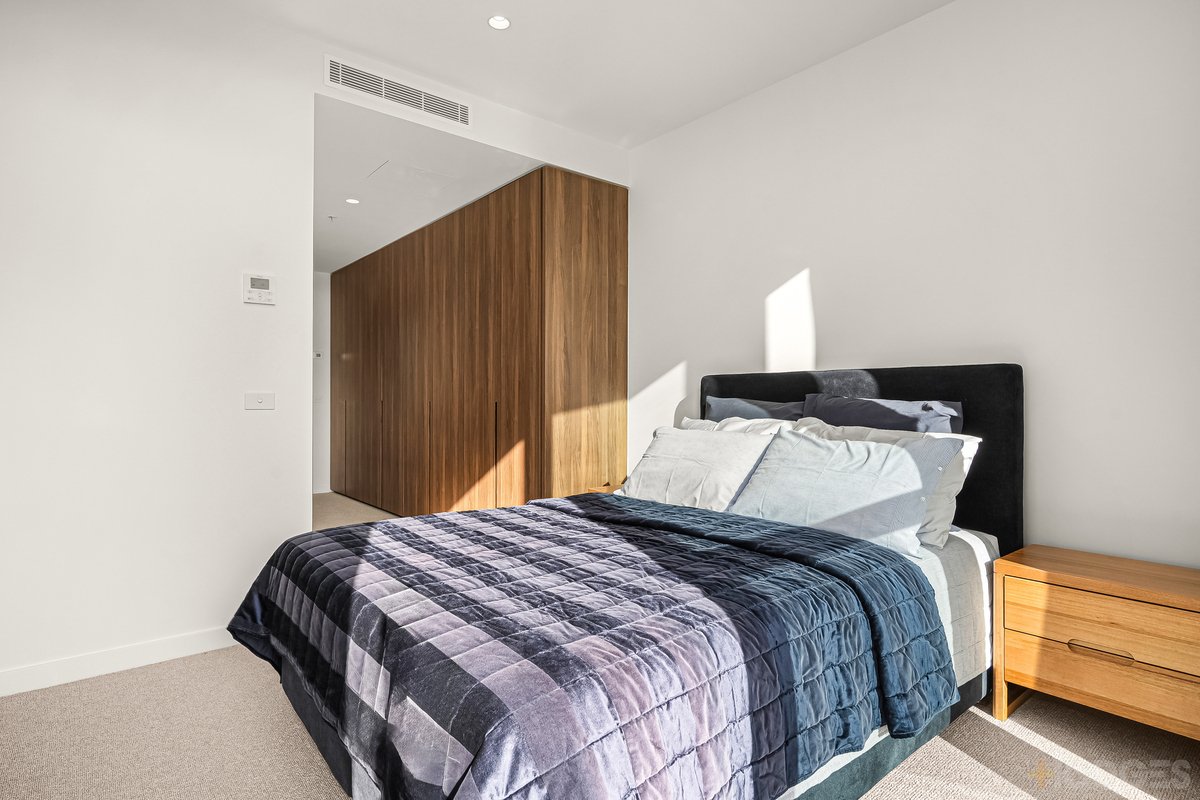 102 / 28 Linacre Road Hampton - Residential for sale