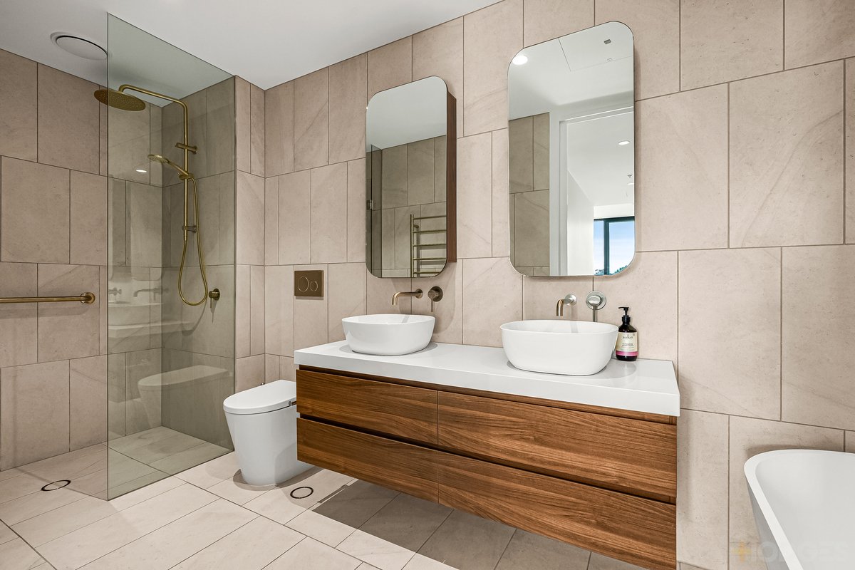 102 / 28 Linacre Road Hampton - Residential for sale