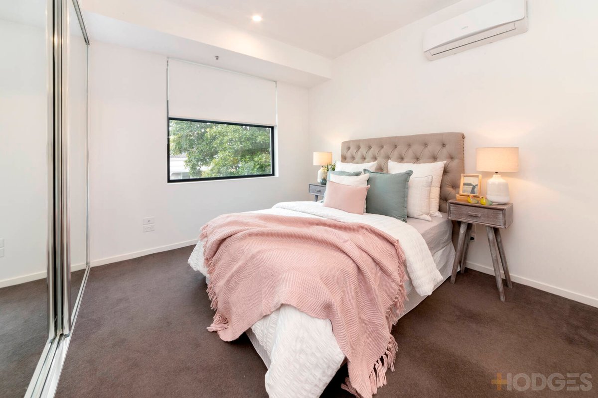 102 / 29 Kambrook Road Caulfield North - Residential for sale